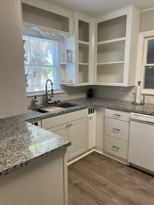 2561 Floyd St in Sarasota, FL - Building Photo - Building Photo