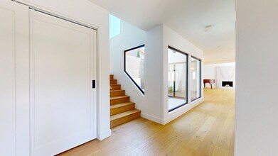 2 Bahama Bend in Coronado, CA - Building Photo - Building Photo
