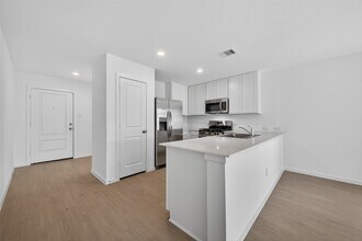 29023 Grazing Plns Ln in Hockley, TX - Building Photo - Building Photo