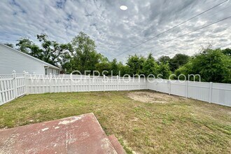 147 Nicole Ln in Crestview, FL - Building Photo - Building Photo
