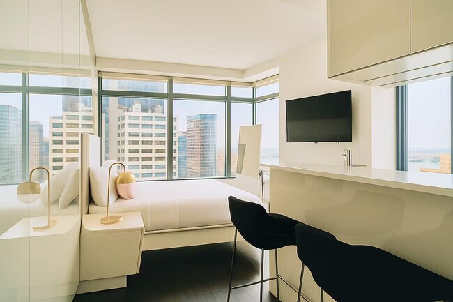 76 Trinity Pl in New York, NY - Building Photo - Building Photo