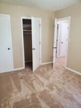 300 Gurley Dr NW, Unit 300 Gurley Dr Concord NC in Concord, NC - Foto de edificio - Building Photo