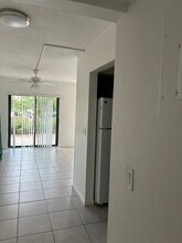 521 NE 45th St in Boca Raton, FL - Building Photo - Building Photo