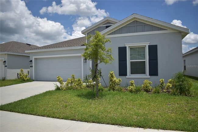 1406 Deepwater Cir in Eagle Lake, FL - Building Photo - Building Photo