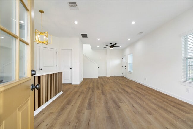 6417 Eastland St in Houston, TX - Building Photo - Building Photo