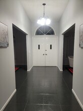 1267 Little Oak Cir in Titusville, FL - Foto de edificio - Building Photo