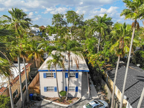 1505 NE 5th Ct, Unit 4 in Fort Lauderdale, FL - Building Photo - Building Photo