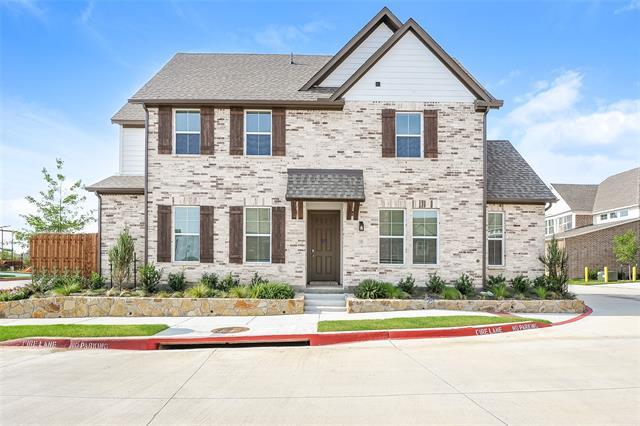 1101 Fallgate Dr in Saginaw, TX - Building Photo