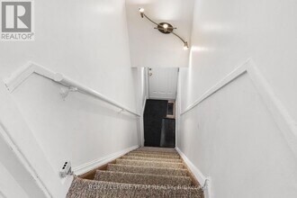 163 Genest St in Ottawa, ON - Building Photo - Building Photo