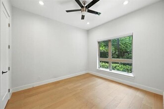 2620 Valley View Ln in Farmers Branch, TX - Building Photo - Building Photo