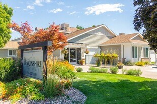 Devonshire Court in North Logan, UT - Building Photo
