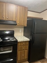 811 Pointview Ct in Paintsville, KY - Foto de edificio - Building Photo