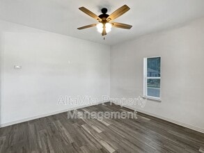 1723 NW 25th St in Fort Worth, TX - Building Photo - Building Photo