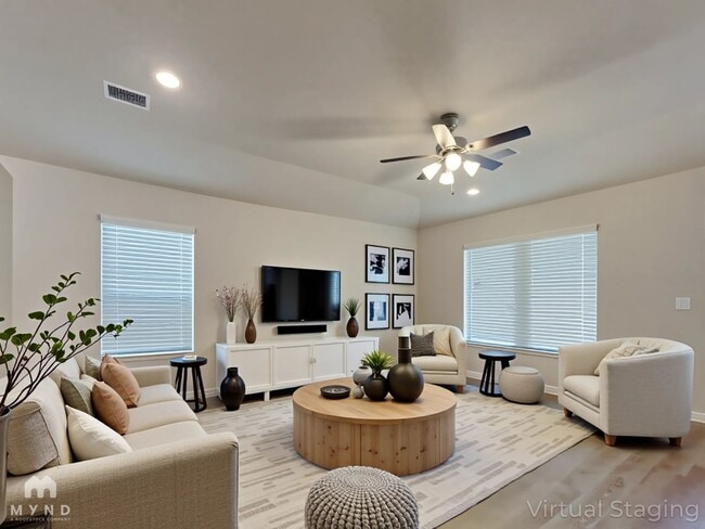 property at 1447 Cedar Plns Ct