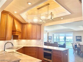 4731 Bonita Bay Blvd in Bonita Springs, FL - Building Photo