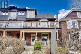 360-360 Concord Ave in Toronto, ON - Building Photo - Building Photo