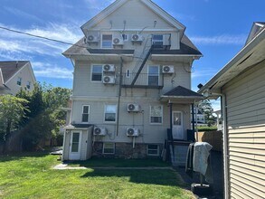 40 Crosby Pl-Unit -3rd Floor Unit in New Rochelle, NY - Building Photo - Building Photo