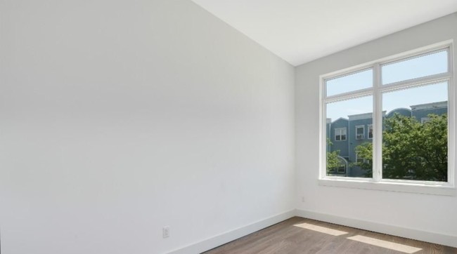 997  Jefferson Ave in Brooklyn, NY - Building Photo - Floor Plan