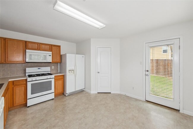 property at 16310 Chandler Ridge Ln