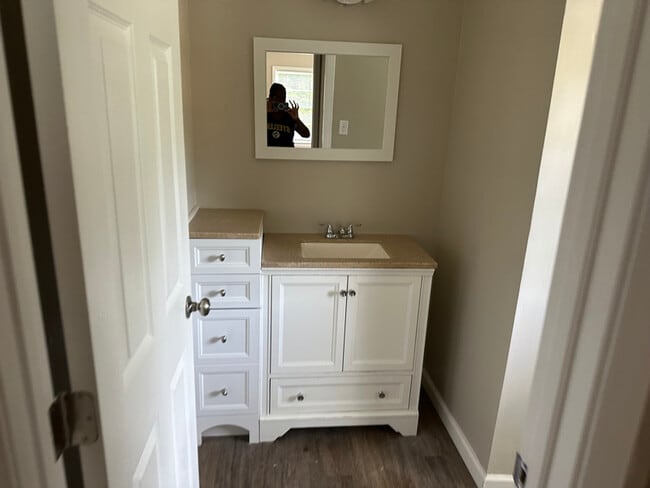 property at 2446 Susan Ln SW