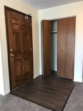 634 W Foulke Ave in Findlay, OH - Foto de edificio - Building Photo