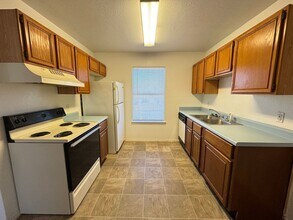 1902 Windward Dr in Killeen, TX - Building Photo - Building Photo