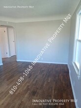 533 W Pulaski St in Flint, MI - Building Photo - Building Photo
