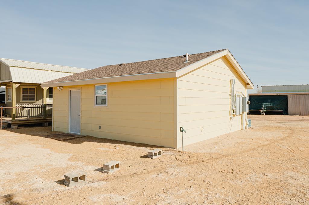 10108 W 23rd St in Odessa, TX - Building Photo