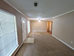 2430 Granger Dr in Bridge City, TX - Building Photo - Building Photo