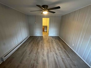 95 New Freedom Rd in Clementon, NJ - Building Photo - Building Photo