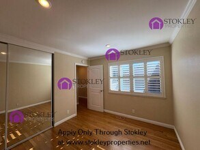 323 Thistle Cir in Martinez, CA - Building Photo - Building Photo