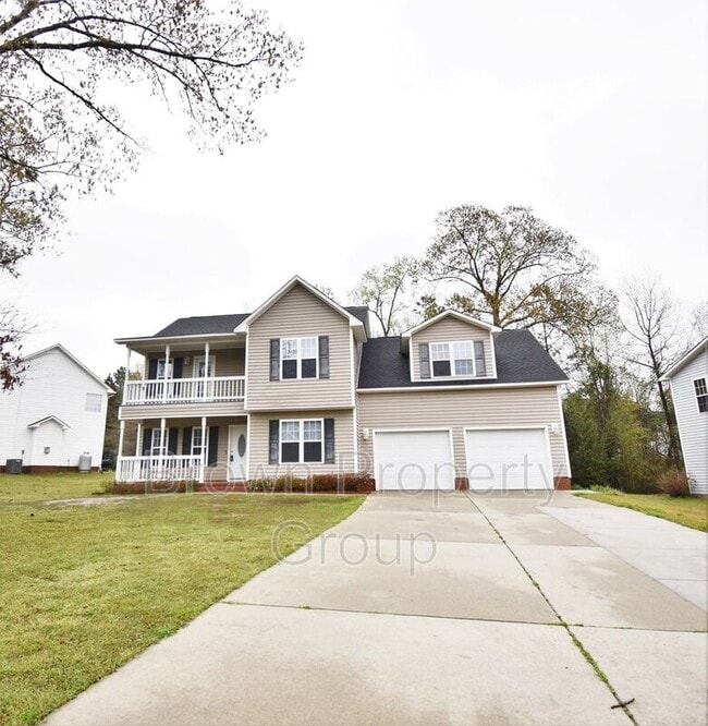 141 Pender Rd in Spring Lake, NC - Building Photo - Building Photo