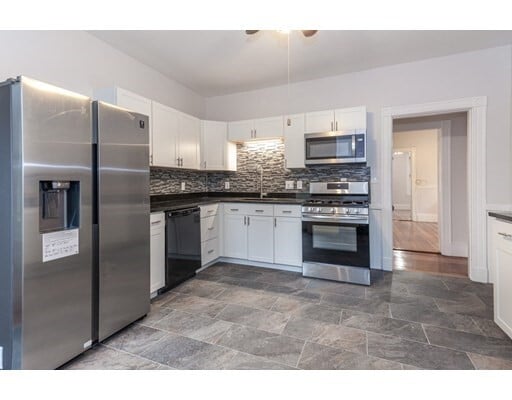 property at 33 Putnam Ave