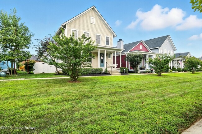 8707 Featherbell Blvd in Prospect, KY - Building Photo - Building Photo