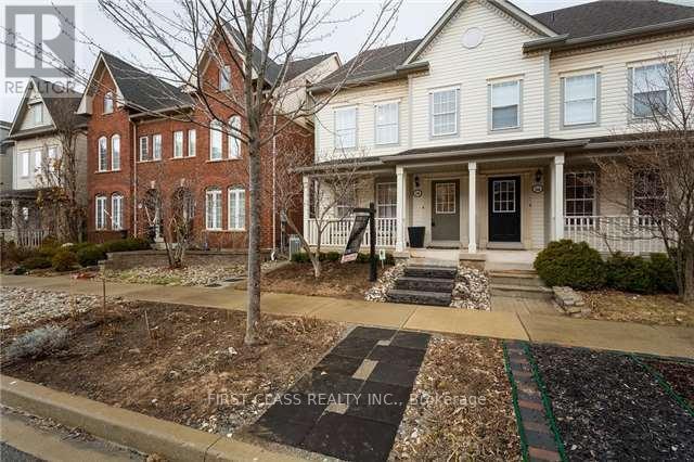 248 Georgian Dr in Oakville, ON - Building Photo