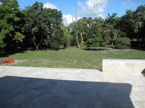 401 NW 23rd St in Boca Raton, FL - Building Photo - Building Photo