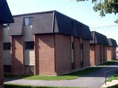 Pine View Apartments in Logan, UT - Building Photo - Building Photo