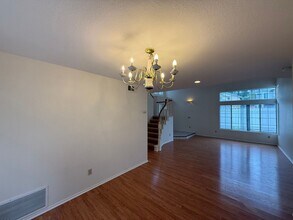 14891 Heather Glen Way in San Diego, CA - Building Photo - Building Photo