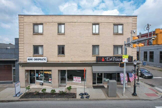 500 Washington Boulevard, Bridgeville, PA in Bridgeville, PA - Foto de edificio - Building Photo