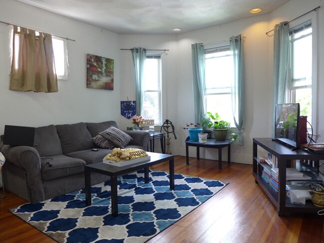 29 Nantasket Ave, Unit 2