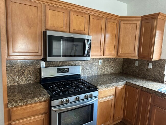 79045 Victoria Dr in La Quinta, CA - Building Photo - Building Photo