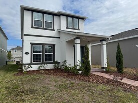 730 Rivington Ave, Unit 1081 in Debary, FL - Building Photo