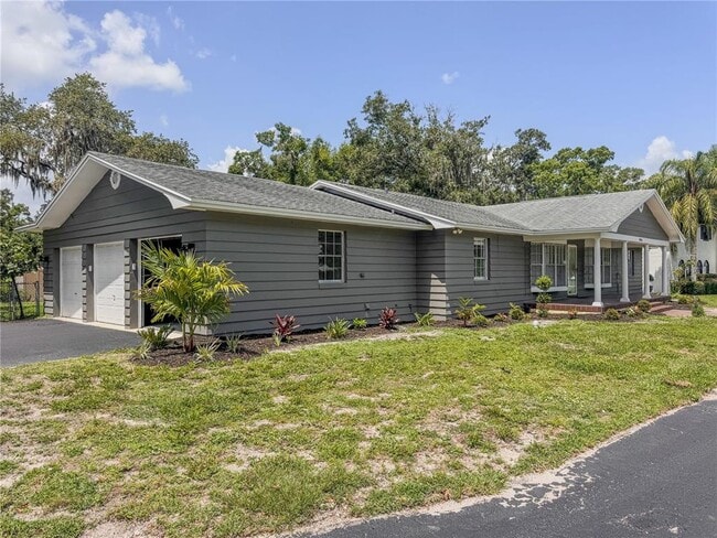 604 Ponderosa Dr in St. Cloud, FL - Building Photo - Building Photo