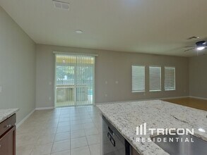 5263 Villa Rosa Ave in St. Cloud, FL - Building Photo - Building Photo