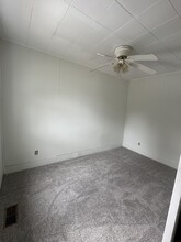 117 Grove St in Sebewaing, MI - Foto de edificio - Building Photo