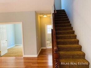 6882 Majestic Palm Dr in Las Vegas, NV - Building Photo - Building Photo