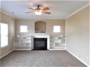 3735 Village Springs Dr in High Point, NC - Building Photo - Building Photo