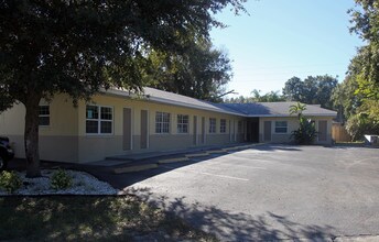 Hudson Place Apartments in Clearwater, FL - Building Photo - Building Photo