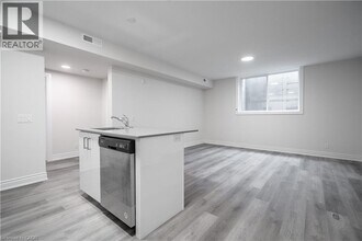 259 King St E in Hamilton, ON - Building Photo - Building Photo