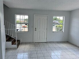 751 Flagami Blvd in Miami, FL - Building Photo